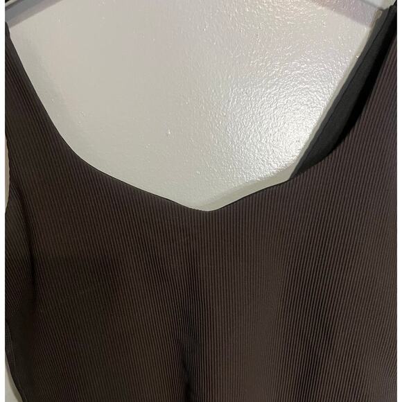 NWT Spanx 2 in 1 Ribbed Tank - Picture 4 of 8